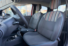 Renault Twingo PHASE 2 1.2 i 75 LIFE / FAIBLE KM / DISTRIBUTION NEUVE / GARANTIE 12 MOIS 
