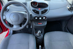 Renault Twingo PHASE 2 1.2 i 75 LIFE / FAIBLE KM / DISTRIBUTION NEUVE / GARANTIE 12 MOIS 
