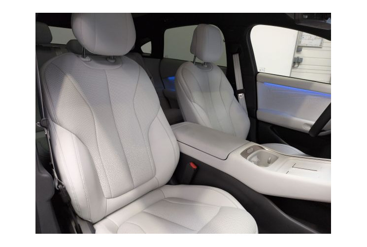Xpeng P7+ - AWD Performance 503 ch Midnight Black