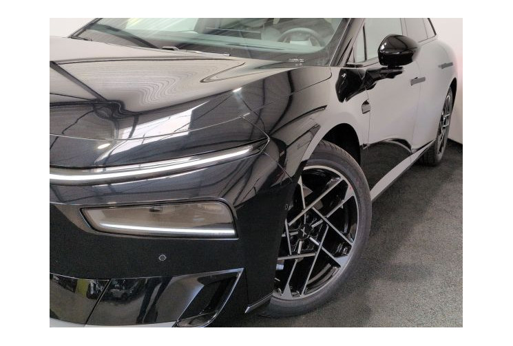 Xpeng P7+ - AWD Performance 503 ch Midnight Black