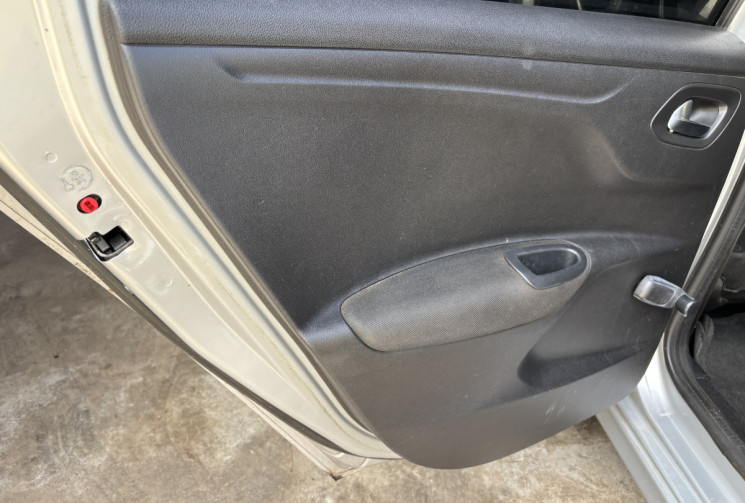 Citroën C-ELYSEE 1.6 HDI 92 LIVE