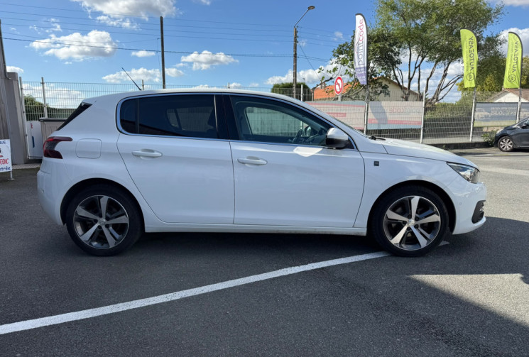 Peugeot 308 1.2 THP 130 TECH EDITION / TRÉS BON ÉTAT / GARANTIE 12 MOIS 