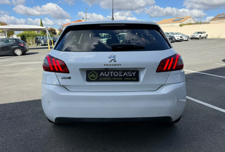 Peugeot 308 1.2 THP 130 TECH EDITION / TRÉS BON ÉTAT / GARANTIE 12 MOIS 