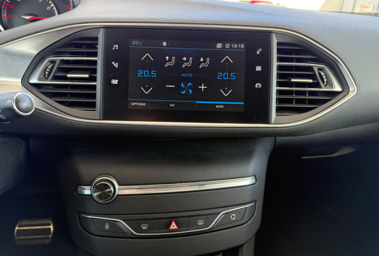 Peugeot 308 1.2 THP 130 TECH EDITION / TRÉS BON ÉTAT / GARANTIE 12 MOIS 