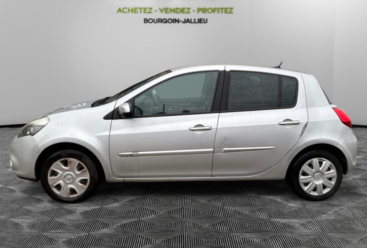 Renault Clio III 1.5 DCI PHASE 2 / 86 CH / EXPRESSION / CLIM / KIT DISTRIB OK 