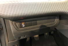 Peugeot 208 1.2  82 cv STYLE CAMERA DE RECUL