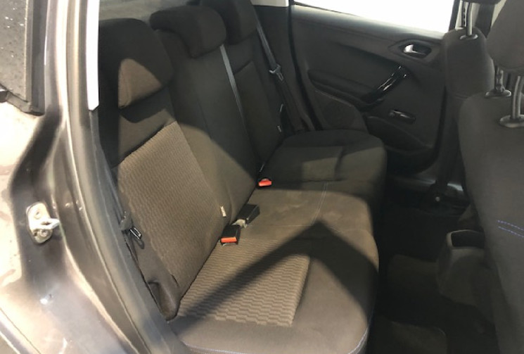 Peugeot 208 1.2  82 cv STYLE CAMERA DE RECUL