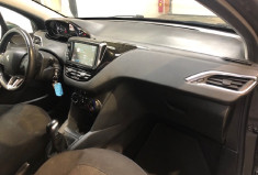 Peugeot 208 1.2  82 cv STYLE CAMERA DE RECUL