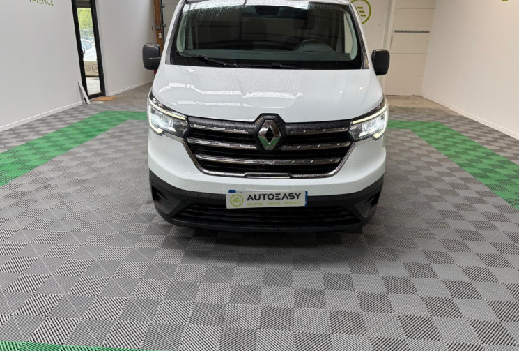 Renault Trafic FOURGON III (3) ATTELAGE L2H1 3.0T 2.0 dCi 130