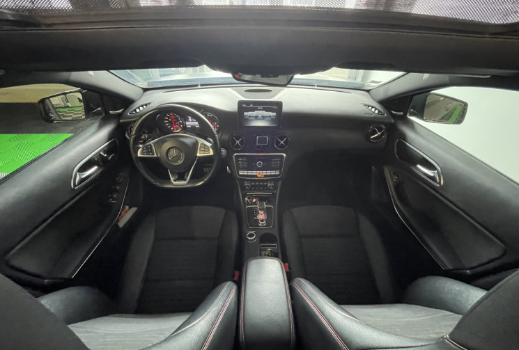 Mercedes Classe A  45 AMG 4Matic SPEEDSHIFT-DCT Entretiens Full Mercedes Ligne AMG Performance
