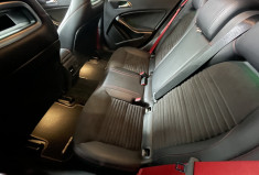 Mercedes Classe A  45 AMG 4Matic SPEEDSHIFT-DCT Entretiens Full Mercedes Ligne AMG Performance