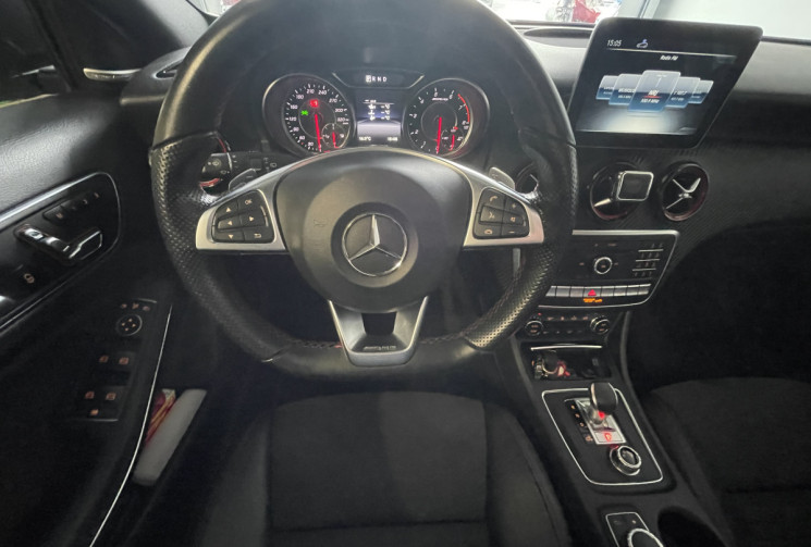 Mercedes Classe A  45 AMG 4Matic SPEEDSHIFT-DCT Entretiens Full Mercedes Ligne AMG Performance