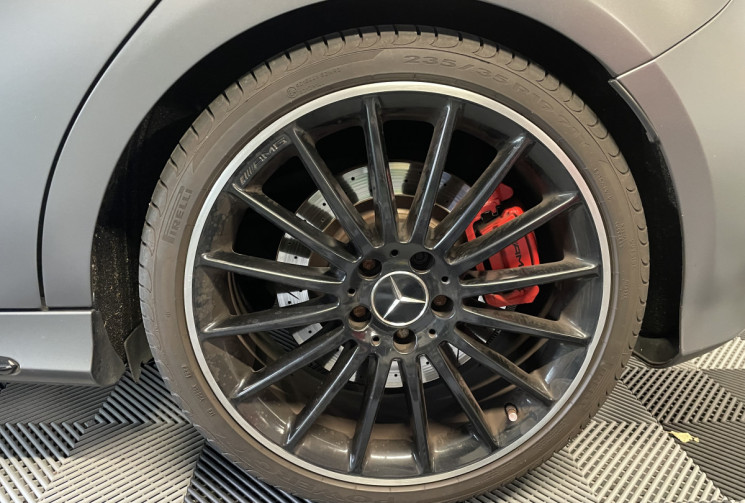 Mercedes Classe A  45 AMG 4Matic SPEEDSHIFT-DCT Entretiens Full Mercedes Ligne AMG Performance
