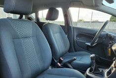 Ford Fiesta 1.4i 96 TITANIUM / TRÉS BON ÉTAT / IDÉAL JEUNE CONDUCTEUR / GARANTIE 12 MOIS