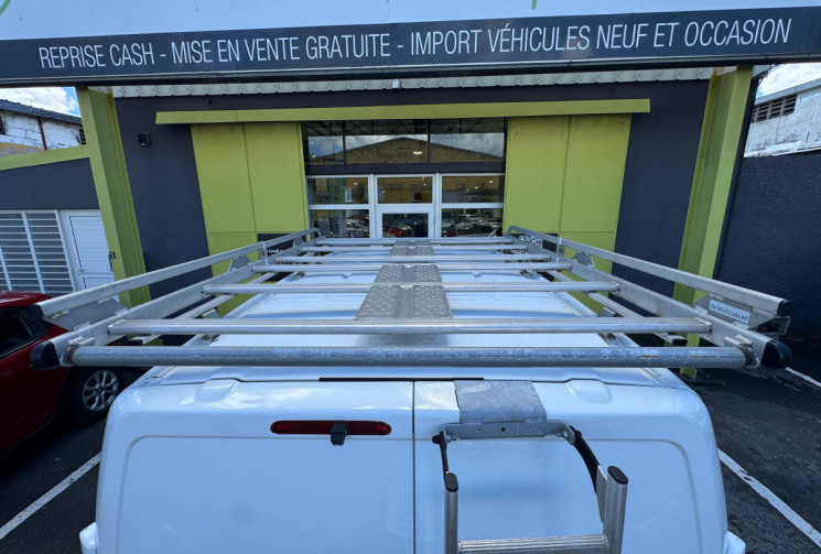 Peugeot Expert Fourgon 1.5 Blue HDI100ch S&S BVM6// Échelle// Galerie de Toit// Faible Kilométrage