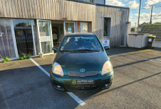 Toyota Yaris 1.4 D-4D 75 FINITION SOL /MOTEUR A CHAINE / IDEAL JEUNE CONDUCTEUR / GARANTIE 12 MOIS