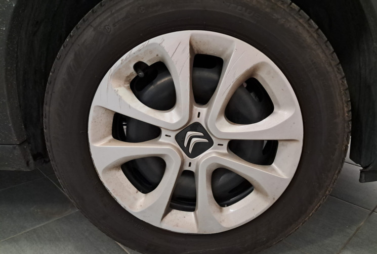 Citroën C3  1.2 PureTech 83 S&S YOU!  - 1ere main  -  suivi Citroën - superbe - 