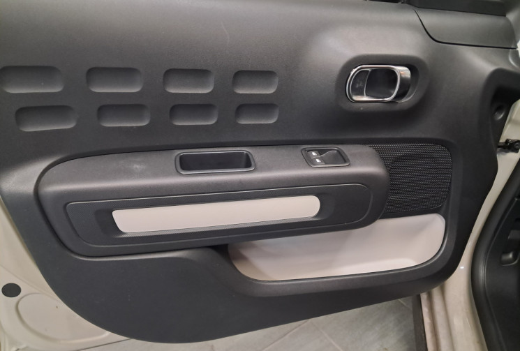Citroën C3  1.2 PureTech 83 S&S YOU!  - 1ere main  -  suivi Citroën - superbe - 