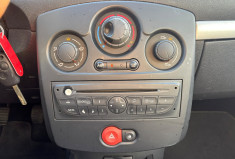 Renault Clio 3 PHASE 2 1.2 16V 75 CV 