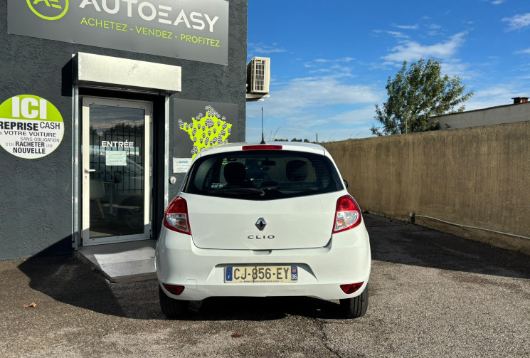 Renault Clio 3 PHASE 2 1.2 16V 75 CV 