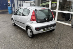 Peugeot 107  5 Portes 1.4 HDi pack clim - 1ère main