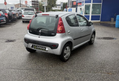 Peugeot 107  5 Portes 1.4 HDi pack clim - 1ère main