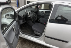 Peugeot 107  5 Portes 1.4 HDi pack clim - 1ère main