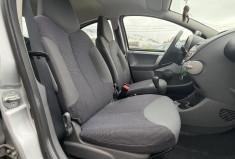 Peugeot 107  5 Portes 1.4 HDi pack clim - 1ère main