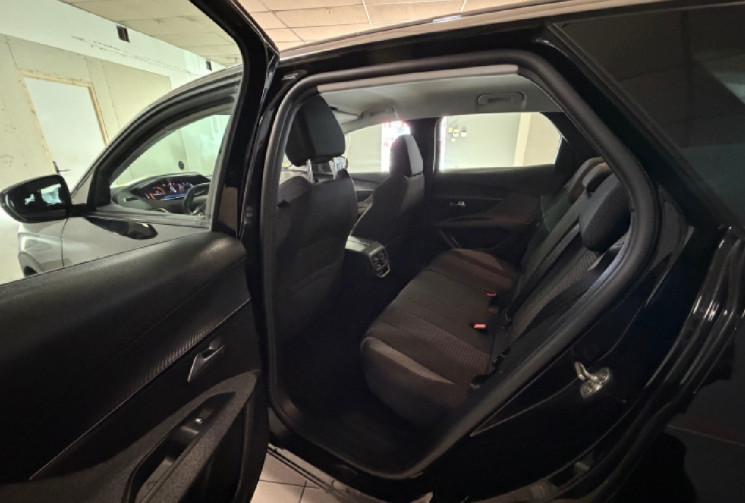 Peugeot 3008 PEUGEOT 3008 BUSINESS  BlueHDi 130ch S&S EAT8 Active Business