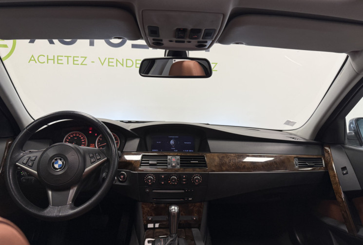 BMW Série 5 Berline 525i LUXE Boîte auto • SUIVI COMPLET • 