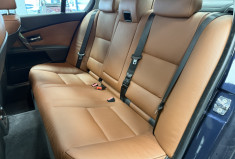 BMW Série 5 Berline 525i LUXE Boîte auto • SUIVI COMPLET • 