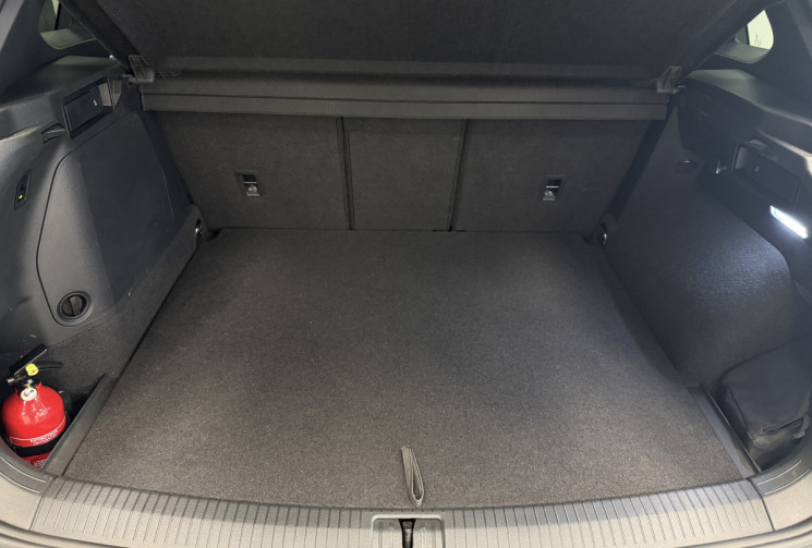 Volkswagen Tiguan R-line 1.4 TSi 245 e-Hybrid / PREMIERE MAIN / SOh 96% / SUIVI VW 