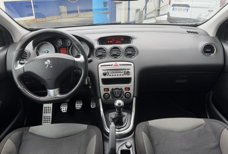 Peugeot 308 1.6 HDi 112 finition Sportium
