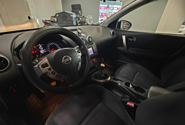 Nissan Qashqai NISSAN QASHQAI 1.5 dCi 110 FAP Connect Edition