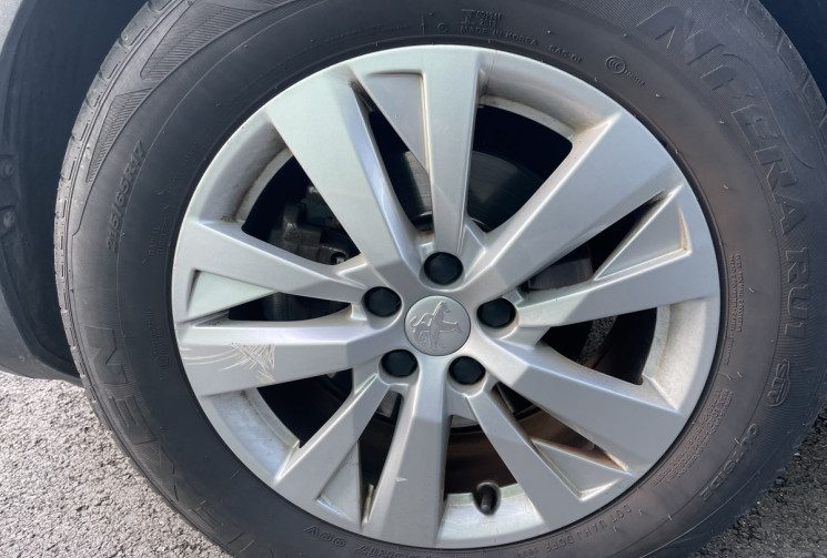 Peugeot 3008 1.5 BlueHDI 130 ch S&S  EAT8 Active Business