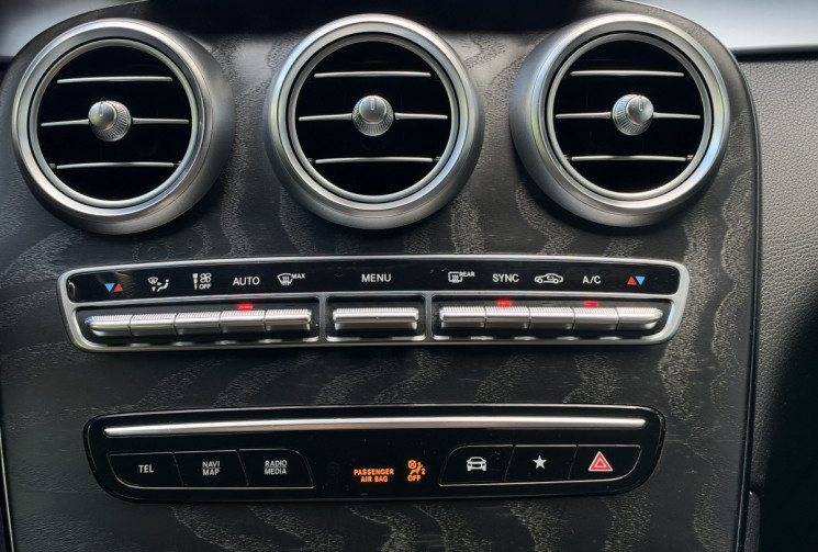 Mercedes GLC Coupé AMG Line 300d 245 4Matic 9G-Tronic / Carplay / 360° / Siege elec chauff/ Attelage