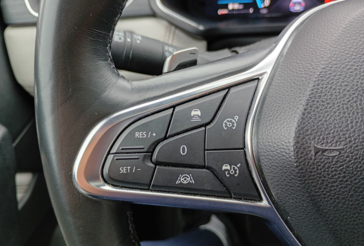 Renault Captur 1,3 TCe 16V GPF Mild Hybrid EDC7 140CV Initial Paris