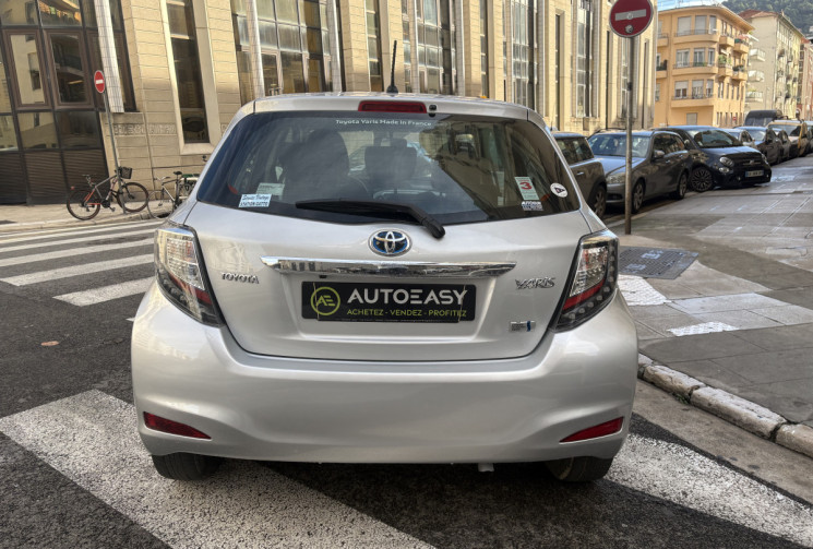 Toyota Yaris 1.5 VVTI HYBRID 100 CH DYNAMIC BOITE AUTO 1ere main