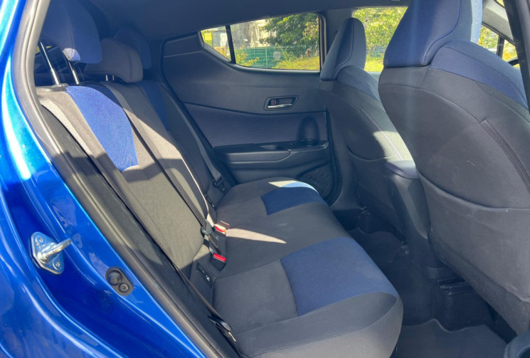 Toyota C-HR 1.8 HYBRIDE 122 GRAPHIC