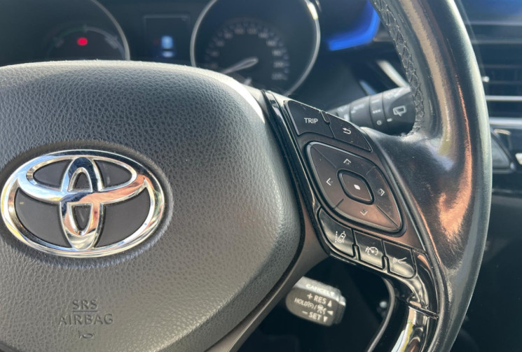 Toyota C-HR 1.8 HYBRIDE 122 GRAPHIC
