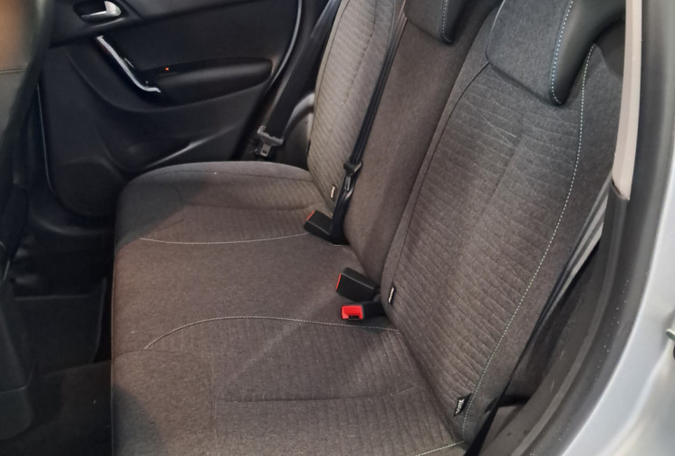 Citroën C3 1.2 PureTech 82 Feel Edition ETG5 / 1ÈRE MAIN / SUIVI D'ENTRETIEN COMPLET  