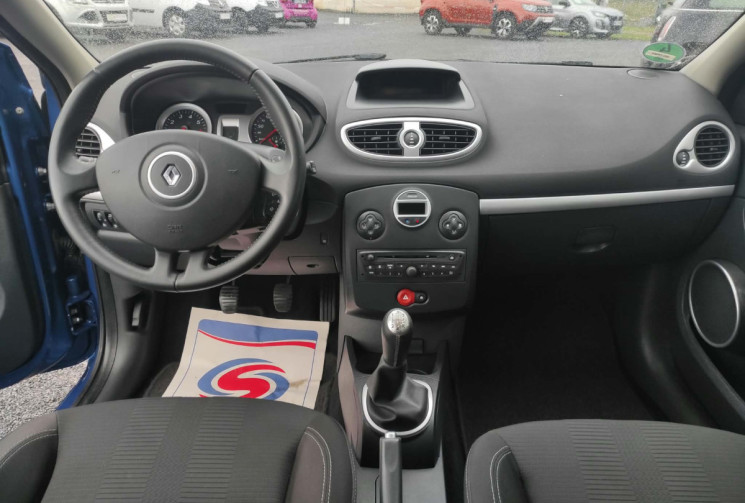 Renault Clio III 1.2 16V 75 CH DYNAMIQUE CLIM AUTO TBE CT OK 