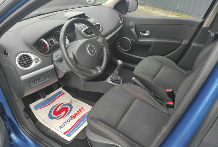 Renault Clio III 1.2 16V 75 CH DYNAMIQUE CLIM AUTO TBE CT OK 