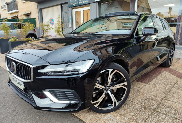 Volvo V60  II Phase 2 T6 2.0 Ti 16V 350 ULTRA STYLE CHROME AWD Geartronic8 253 cv 