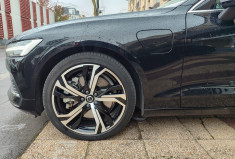 Volvo V60  II Phase 2 T6 2.0 Ti 16V 350 ULTRA STYLE CHROME AWD Geartronic8 253 cv 