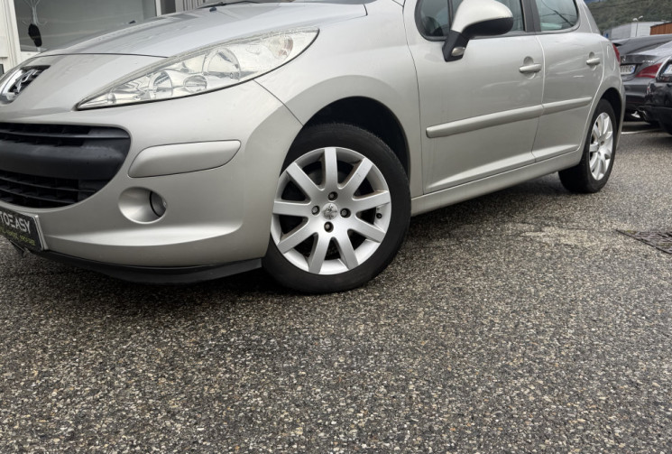 Peugeot 207 1.6 120 Premium - 5 portes