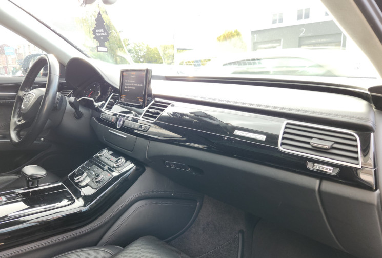 Audi A8  3.0 V6 TDI 262 ch clean diesel