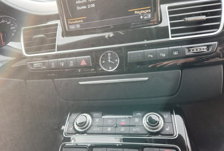 Audi A8  3.0 V6 TDI 262 ch clean diesel