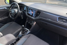 Volkswagen T-Roc 1.0 TSI 115 IQ DRIVE  / APPLE CAR PLAY / SUIVI OK / GARANTIE 