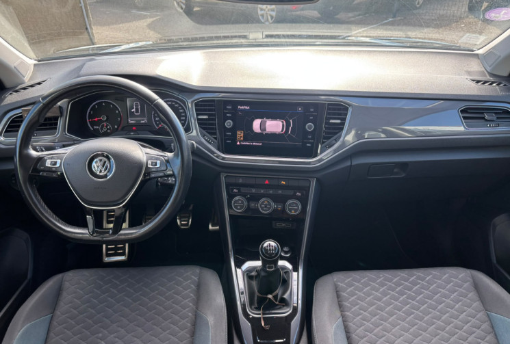 Volkswagen T-Roc 1.0 TSI 115 IQ DRIVE  / APPLE CAR PLAY / SUIVI OK / GARANTIE 